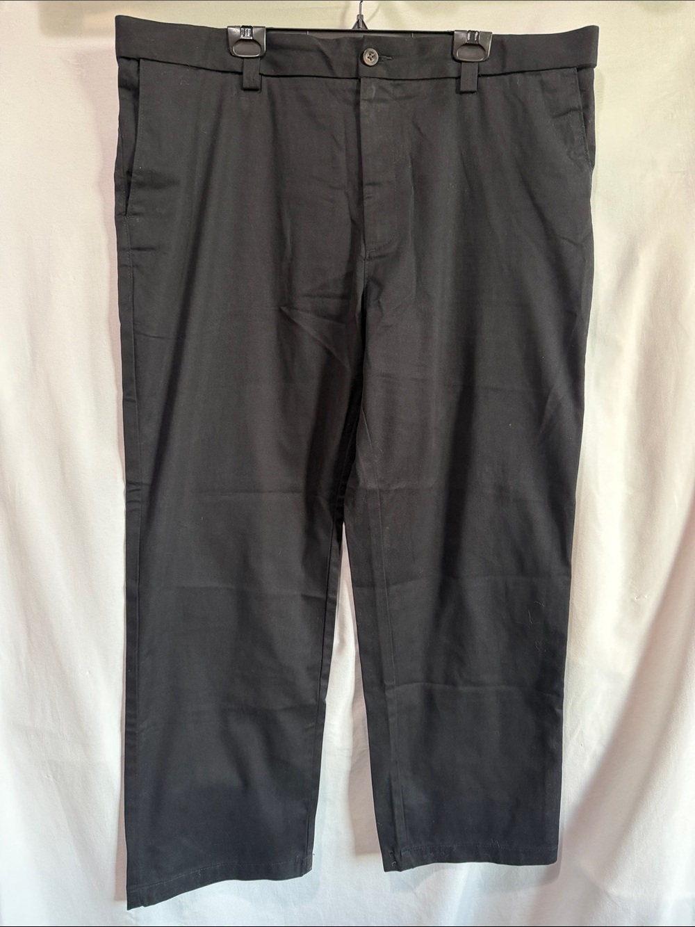 Amazon Essentials Black Chino Pants - Straight Fit